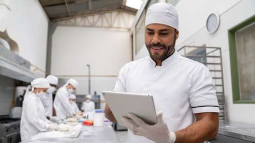 Πώς αλλάζει η βιομηχανία τροφίμων