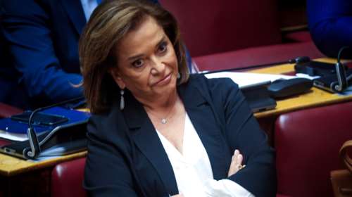 Ντόρα Μπακογιάννη: &quot;Το 2020 υπήρχαν βράδια που δεν κοιμόμουν λόγω Τουρκίας&quot; - Κόντρα με ΣΥΡΙΖΑ για τους &quot;ρεμπεσκέδες&quot;