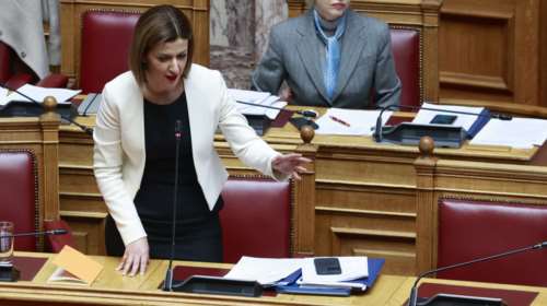 Η ανάρτηση της Αγαπηδάκη για τα ΕΛΤΑ που εκνεύρισε τους βουλευτές της ΝΔ και το like από Σκέρτσο - Μυλωνάκη