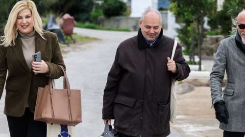ΣΥΡΙΖΑ: Έπεσε η αυλαία στην τριήμερη συνεδρίαση των Σπετσών - Αποχώρησαν από το νησί οι βουλευτές [εικόνες]