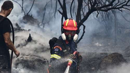 Σύσκεψη στην Πολιτική Προστασία: Ανησυχία από 23 φωτιές που ξέσπασαν με θυελλώδεις ανέμους- Εμπρησμοί από αμέλεια οι περισσότερες