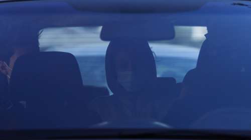 Κολωνός: Βούλευμα φωτιά για τη μητέρα της 12χρονης - Έστελνε γυμνές φωτογραφίες του παιδιού της στους πελάτες