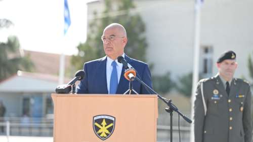 Δένδιας: 1059 κατοικίες έως το 2026 σε στελέχη των Ενόπλων Δυνάμεων, εκπαιδευτικούς και γιατρούς