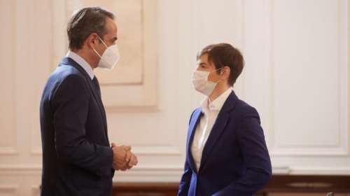 Συνάντηση Μητσοτάκη με τη Σέρβα πρωθυπουργό: &quot;Οι Σέρβοι τουρίστες θα έχουν ασφαλή διαμονή, δεχόμαστε όλα τα εμβόλια&quot;