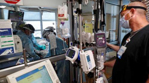 Νοσοκομεία: Μάχη τη νύχτα στις ΜΕΘ - Πώς θα γίνει η επιστράτευση των 150 ιδιωτών γιατρών