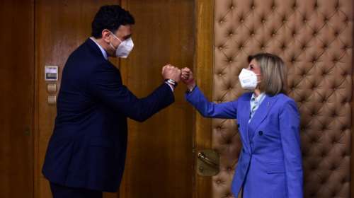 Θερμά λόγια από την Επίτροπο Κυριακίδου: Το εμβολιαστικό πρόγραμμα της Ελλάδας είναι άρτιο και σέβεται τον πολίτη