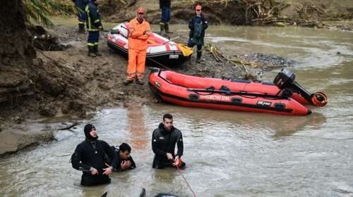 Ηλεία: Έκτη μέρα ερευνών για τον 45χρονο οδηγό αυτοκινήτου που παρασύρθηκε από χείμαρρο