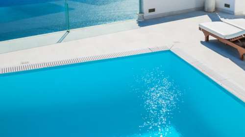 Τραγωδία στη Ζάκυνθο: Παιδί 3 ετών από τη Βρετανία πνίγηκε σε πισίνα ενοικιαζόμενης βίλας