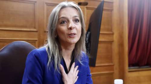 Εξεταστική ΟΠΕΚΕΠΕ: Άναψε φωτιές η αγρότισσα με τη Ferrari - Η σύμπτωση με τον &quot;Χασάπη&quot; στα τυχερά παιχνίδια