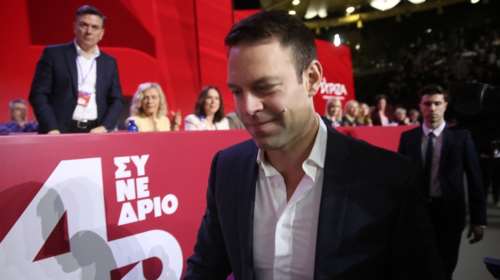 Ο Στέφανος Κασσελάκης στον στρατό: Στη Θήβα θα παρουσιαστεί, αντί για τη Σπάρτη - Το σχόλιο δημοσιογράφου για &quot;βύσμα&quot;