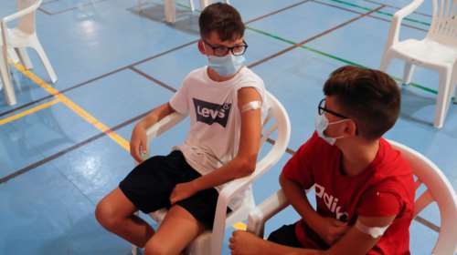 Μόνο με Pfizer ο εμβολιασμός των παιδιών: Το εμβόλιο mRNA είναι το ασφαλέστερο για τα παιδιά