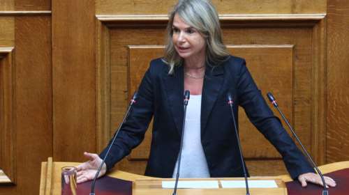 Μιλένα Αποστολάκη: Τρεις οδυνηρές αλήθειες του φετινού καλοκαιριού - Από τις φωτιές έως το σκάνδαλο ΟΠΕΚΕΠΕ