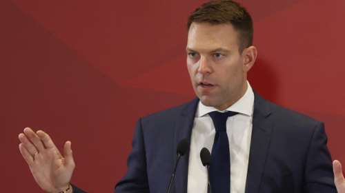 Δημοσκόπηση Interview: Κατρακυλά ο ΣΥΡΙΖΑ, πίσω από ΚΚΕ και Βελόπουλο - Θέλουν Κασσελάκη για αρχηγό - Απώλειες και για τη ΝΔ