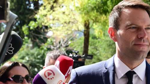 Ο Κασσελάκης απαντάει στις αιχμές ότι στήνει δικό του κόμμα: "Fake news, είναι σε πανικό" - Θέλουν να τον διαγράψουν