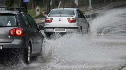 Καιρός: Αλλαγή σκηνικού με βροχές και καταιγίδες – Πότε θα &quot;χτυπήσουν&quot; στην Αττική