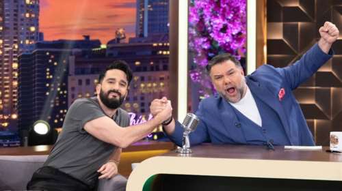 Διονύσης Ατζαράκης: Το παρασκήνιο της συνέντευξης με την Χαρούλα Αλεξίου – &quot;Με πήρε τηλέφωνο ο γιος της να συνεργαστούμε&quot;