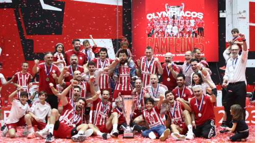 Πρωταθλητής Ελλάδας ο Ολυμπιακός στο βόλεϊ με 3-1 επί του Παναθηναϊκού - Σήκωσε το 32ο