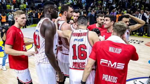 Φενέρμπαχτσε-Ολυμπιακός 79-77: Συγκινητικοί οι Πειραιώτες, επέστρεψαν από το -16, αλλά έμειναν ένα tip και ένα non call μακριά