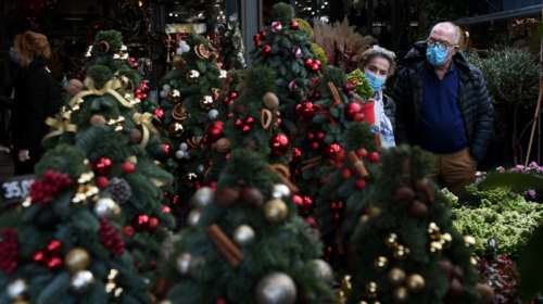 Κορονοϊός - Καμπανάκι ειδικών για τα ρεβεγιόν: Κάθε συνάντηση οικογενειών μπορεί να προκαλέσει διασπορά