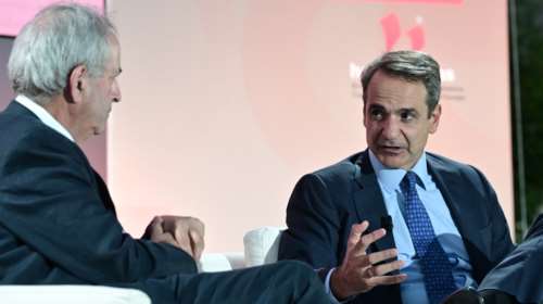 Μητσοτάκης: "Η ΝΔ παραμένει η κυρίαρχη πολιτική δύναμη στην Ελλάδα - Εκλογές ξανά το 2027"