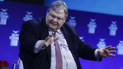 Καρφιά Βενιζέλου κατά Μητσοτάκη: Δεν κινδυνεύουμε με έξοδο από το ευρώ από τον Βαρουφάκη και άλλους ανεύθυνους ανθρώπους