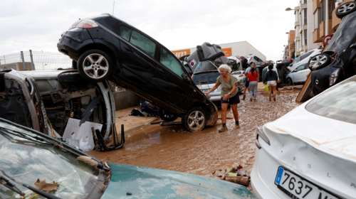 Ισπανία: Τουλάχιστον 158 νεκροί από τις καταστροφικές πλημμύρες - Δρόμοι και πόλεις κάτω από τα λασπόνερα [εικόνες - βίντεο]