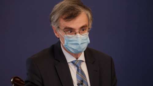 Τσιόδρας: Μία στις 100.000 η πιθανότητα θρομβώσεων από εμβόλιο AstraZeneca - Μέτρα μέχρι να τελειώσουν οι εμβολιασμοί