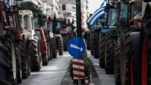 Κάθοδο στην Αθήνα και αποκλεισμούς εθνικών οδών εξετάζουν οι αγρότες - Αύριο στη Νίκαια της Λάρισας το πανελλαδικό ραντεβού