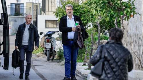 "Μαζικό ξεβλάχεμα από Κασσελάκη" - Χαμός στο Χ με τη... συνεδρίαση του ΣΥΡΙΖΑ στις Σπέτσες