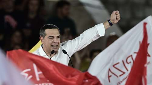 Ξανά στο στόχαστρο Τσίπρα το ΠΑΣΟΚ - Επιμένει στο θέμα Μάντζου, προσπαθεί να &quot;μαζέψει&quot; τις διαρροές