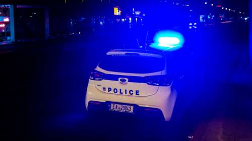 Ξινό τους βγήκε το κορονοπάρτι στην Αχαΐα: Πρόστιμα και δύο συλλήψεις επειδή χτύπησαν αστυνομικό