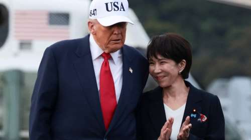 Επιχείρηση γοητείας του Τραμπ από το Τόκιο: Του σέρβιραν αμερικανικό βοδινό και του χάρισαν το μπαστούνι του γκολφ του Άμπε