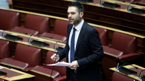 &quot;Τρώγονται&quot; στον ΣΥΡΙΖΑ: Καταγγελία σε βάρος του Σαρακιώτη - &quot;Ο αδερφός του κάνει πλειστηριασμούς υπέρ των funds&quot;
