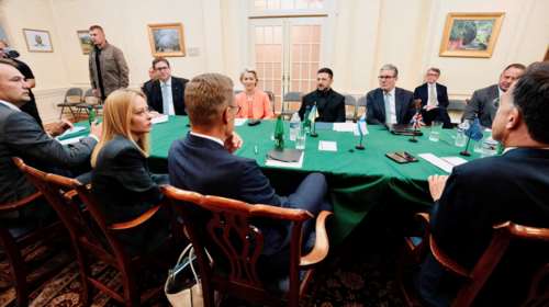 Συμμαχία των Προθύμων: Εξετάζουν κυρώσεις για πίεση στη Μόσχα – Η Βρετανία θέλει να στείλει στρατεύματα στην Ουκρανία, λέει ο Τραμπ