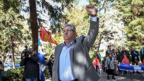 Στο Παρίσι ο Κουτσούμπας - Θα συμμετέχει στις διαδηλώσεις κατά του ασφαλιστικού Μακρόν