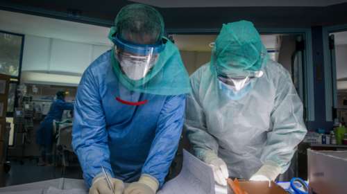 Κορονοϊός: Τι πρέπει να γνωρίζουμε και τι ισχύει για τα νέα εμβόλια