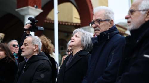 Βασίλης Καλογήρου:  Για &quot;αρπαγή και δολοφονία&quot; κάνουν λόγο οι γονείς του - Η ανακοίνωση της οικογένειας