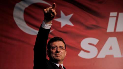 Ο Ιμάμογλου πετάει το γάντι στον Ερντογάν: &quot;Έλα να παλέψεις γενναία, μην προσπαθείς να εξαφανίσεις τους αντιπάλους σου&quot;