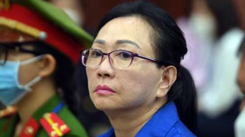 Αυτή είναι η μεγαλύτερη τραπεζική απάτη στην ιστορία: Η Βιετναμέζα μεγιστάνας κινδυνεύει με θάνατο, εκτός αν πληρώσει 9 δισ.