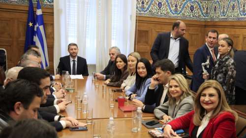 Ο Νίκος Ανδρουλάκης προτείνει τον Τάσο Γιαννίτση για Πρόεδρο της Δημοκρατίας