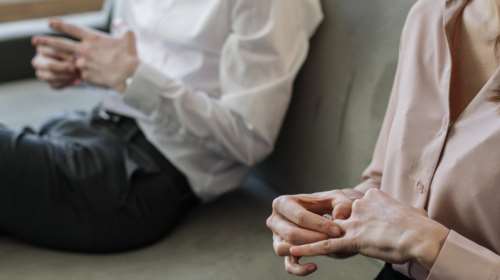 Νομοσχέδιο- ορόσημο: Διαζύγια με ένα click πλέον και επιμέλεια παιδιών και από τους δυο γονείς
