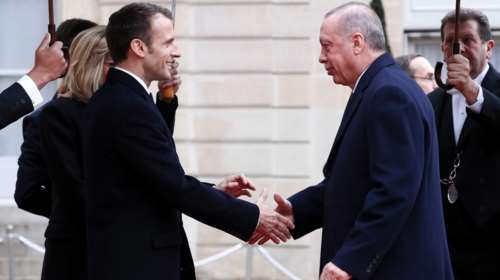 Έτοιμη η Γαλλία να θέσει θέμα στο ΝΑΤΟ για τη συμπεριφορά της Τουρκίας