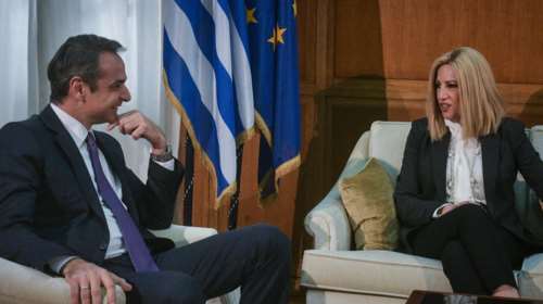 Επικοινωνία Μητσοτάκη - Γεννηματά για τον κορονοϊό μέσω βιντεοκλήσης στις 19:00