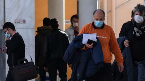 Δημοσκόπηση Alco: Ο κορονοϊός μας αλλάζει τις συνήθειες: e-πληρωμές και ΙΧ αντί για ΜΜΜ [Βίντεο]