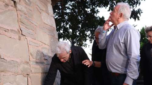 Έντονη ανησυχία στις Βούτες για τις μεγάλες ρωγμές χωρίς να έχει γίνει σεισμός - Ζημιές τουλάχιστον σε 15 σπίτια