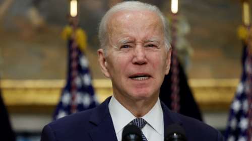 Επιστολή Μπάιντεν στους Δημοκρατικούς: &quot;Παραμένω στην κούρσα για την προεδρία  για να νικήσω τον Τραμπ&quot;