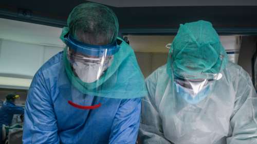 Κορονοϊός: Στο "κόκκινο" οι ΜΕΘ της Θεσσαλονίκης - Τι είναι το "σχέδιο Γ" για αεροδιακομιδές ασθενών [Βίντεο]