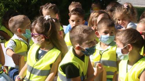 Εμβόλια Pfizer και Moderna: Ξεκινούν κλινικές δοκιμές σε παιδιά 5-11 ετών