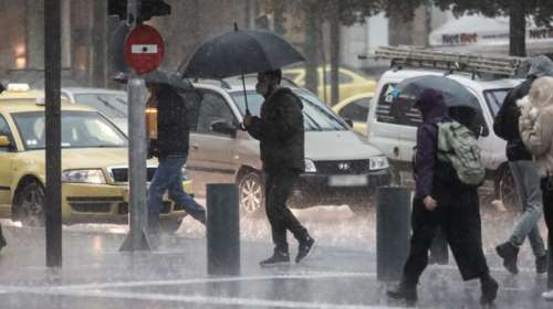 Η ΕΜΥ εκδίδει έκτακτο δελτίο για την κακοκαιρία &quot;Π&quot; - Καμπανάκι μετεωρολόγων για πλημμύρες, οι 10 περιοχές που θα επηρεαστούν