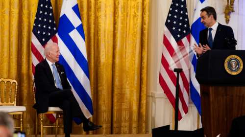 Ο Μητσοτάκης έδειξε στον Μπάιντεν τον χάρτη της &quot;γαλάζιας πατρίδας&quot; των Τούρκων - Πράσινο φως για την αγορά F-35